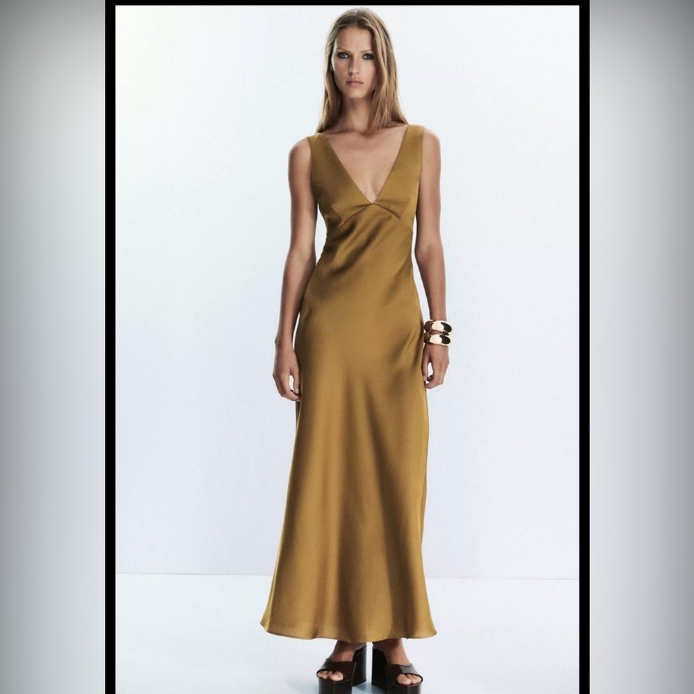 🔥🔥Zara  Gold Evening Gown